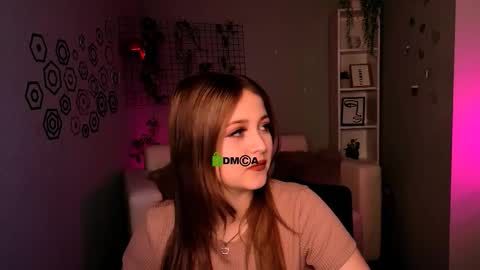 Foxy online show from March 6, 2026, 12:12 pm