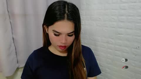 foxy_lei online show from September 8, 2025, 11:15 pm