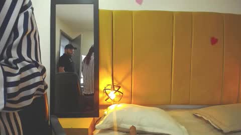 Foxy miilf online show from February 20, 2026, 12:49 pm