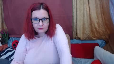 foxydesiree online show from April 18, 2026, 9:15 pm
