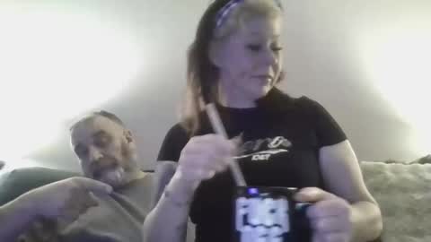 foxyfang online show from January 10, 2026, 4:47 am