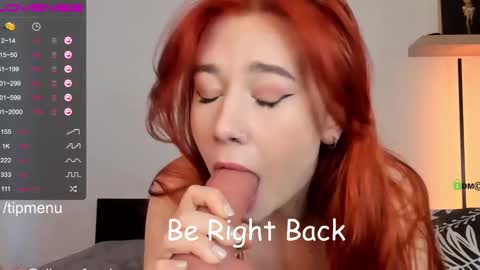 foxylovesyou online show from December 18, 2024, 7:04 am