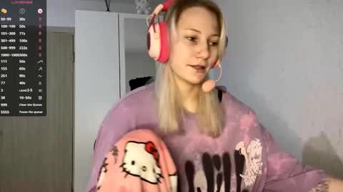 Kate online show from December 3, 2025, 7:05 am