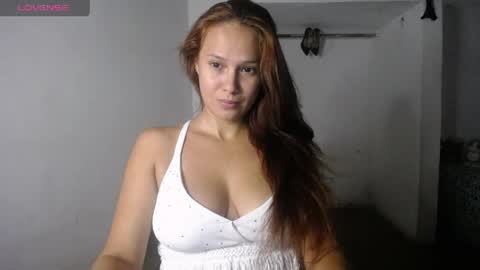 Snapshot of foxysweet08 chatting on June 6, 2026, 4:50 am Dulce online show from June 6, 2026, 4:50 am