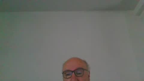 Snapshot of fra94 chatting on July 25, 2026, 11:52 am fra94 online show from July 25, 2026, 11:52 am