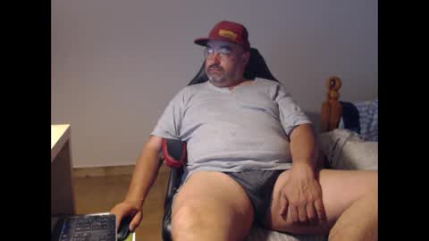 Fraboys online show from April 23, 2026, 5:08 am