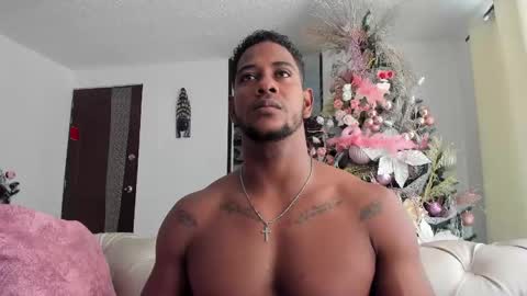 IM FRAIDER online show from December 12, 2024, 1:39 pm