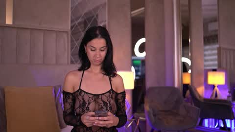 francescadante online show from September 27, 2025, 5:56 am