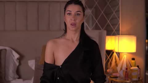 francescadante online show from December 14, 2025, 6:41 am