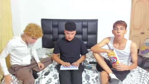 Francesco online show from November 26, 2025, 8:04 am