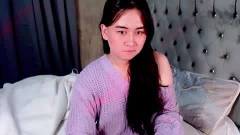 LOVE online show from March 8, 2025, 9:18 pm