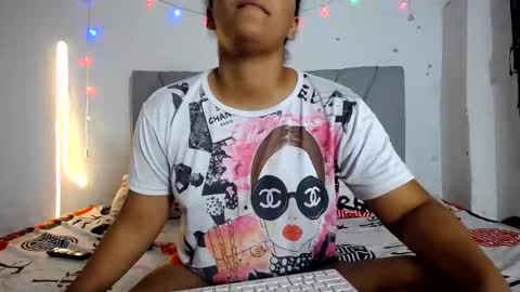 francihot4 online show from March 6, 2026, 3:25 am