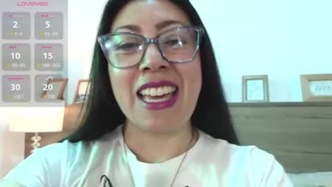francisca_vera online show from June 16, 2026, 6:54 pm