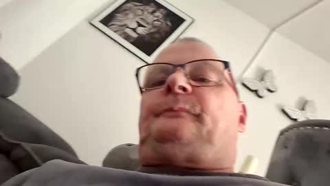 franciscomalin online show from March 8, 2026, 1:59 pm