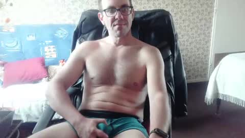 franck143544 online show from January 16, 2025, 1:04 pm