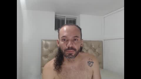 frank_jeanpaul online show from December 2, 2025, 6:52 am