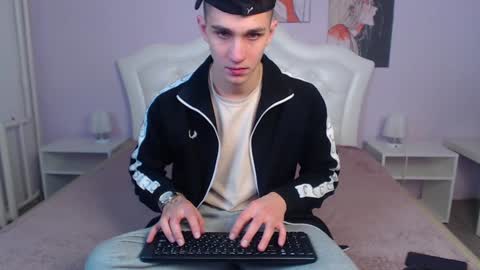 Frank online show from December 21, 2024, 2:52 am