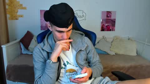 Frank online show from February 7, 2025, 9:37 am