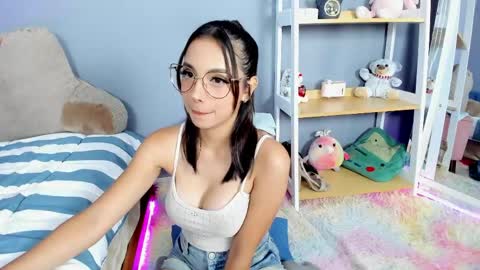 Sasha  online show from June 4, 2026, 1:11 am
