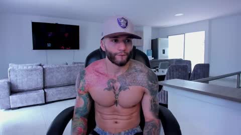 Frank Farrell. Hey remember to give me a thumbs up Ty online show from February 19, 2025, 6:00 pm