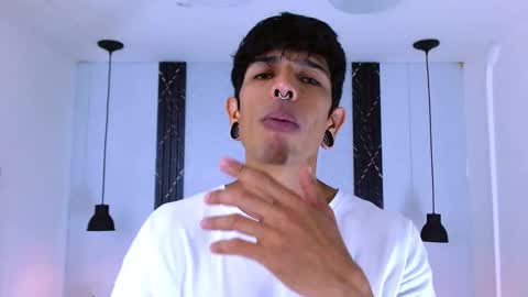 Franvill trato online show from March 6, 2026, 7:21 pm