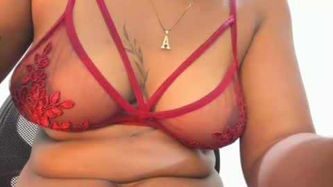 franyeli online show from June 15, 2026, 2:58 am
