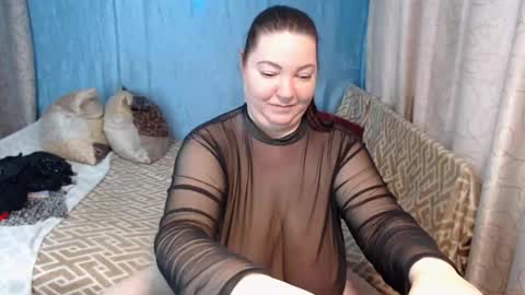 Snapshot of frau_becky chatting on January 16, 2025, 10:42 am frau_becky online show from January 16, 2025, 10:42 am