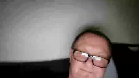 Wolfi online show from March 30, 2026, 6:36 am