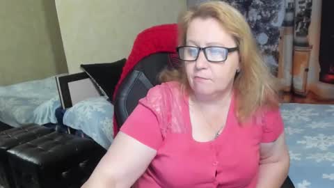 FrauMartha online show from December 19, 2025, 12:56 pm