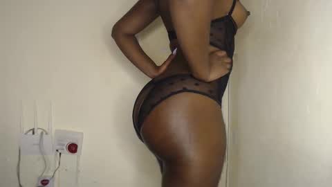 Berry online show from October 17, 2025, 2:52 pm