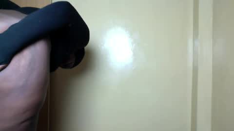 Snapshot of freaky_lyne chatting on June 12, 2026, 12:09 am Lyne online show from June 12, 2026, 12:09 am