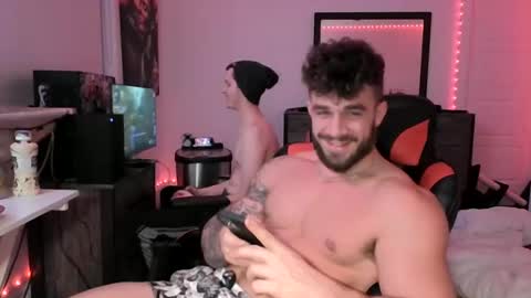 freakyfitking online show from December 11, 2024, 4:39 am