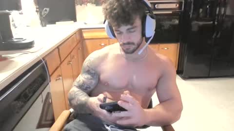 freakyfitking online show from January 1, 2025, 2:51 am