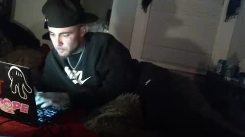 freakyspun101 online show from December 15, 2024, 9:24 am