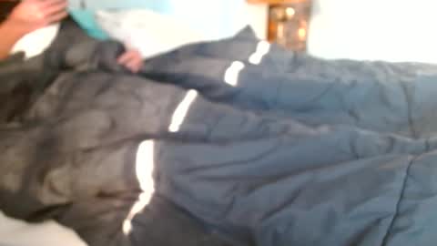 Freckle Freaks online show from April 8, 2026, 11:43 am