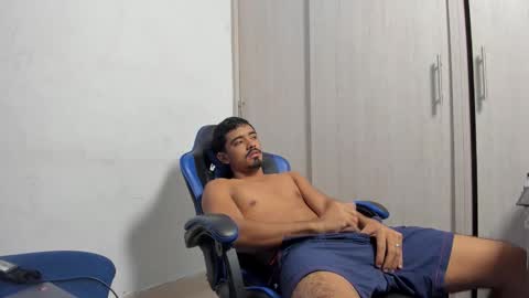 valeria online show from March 6, 2026, 2:24 pm