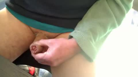 fredddy05 online show from March 5, 2025, 8:21 am