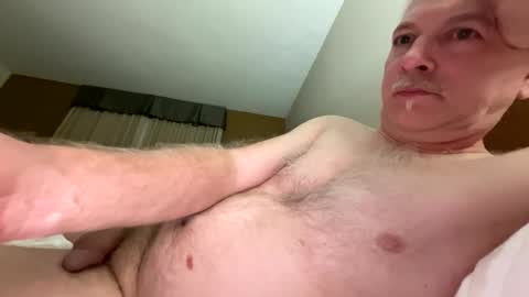 Snapshot of freddie30097guy chatting on April 22, 2026, 11:12 am freddie30097guy online show from April 22, 2026, 11:12 am