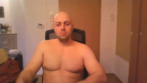 freddow online show from January 3, 2025, 1:47 pm