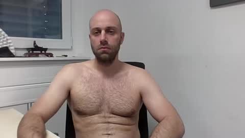 freddow online show from November 6, 2025, 3:24 pm