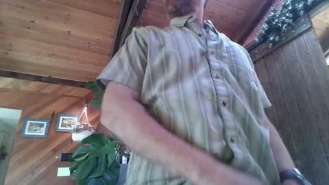 Freddy online show from September 22, 2025, 9:28 pm