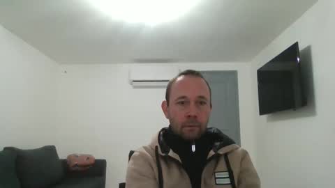 fredodu41 online show from January 18, 2025, 9:02 am