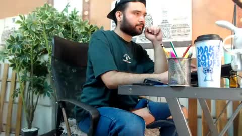 Snapshot of fredy_hunks chatting on June 22, 2026, 6:38 pm Fredy online show from June 22, 2026, 6:38 pm