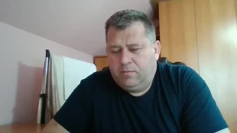 freeboy80180 online show from December 26, 2024, 9:33 am