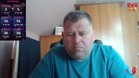 freeboy80180 online show from April 11, 2026, 11:25 am