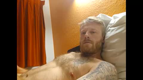 freefallin2222 online show from April 26, 2026, 7:17 am