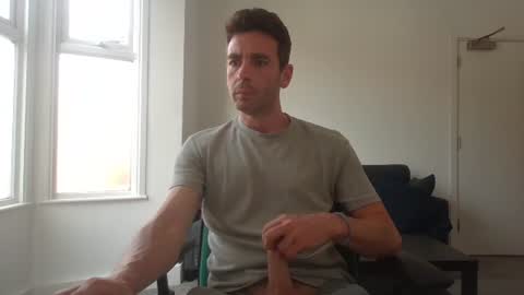 Snapshot of frenchbdmaninlondon chatting on July 15, 2026, 2:11 pm Horny Paul online show from July 15, 2026, 2:11 pm