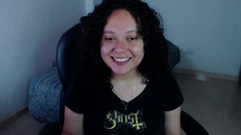 Louise  online show from December 23, 2024, 9:49 am