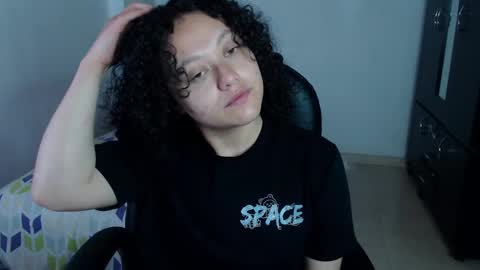 Louise  online show from January 7, 2025, 6:27 am