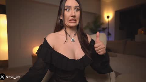 Freya online show from March 1, 2025, 7:48 pm